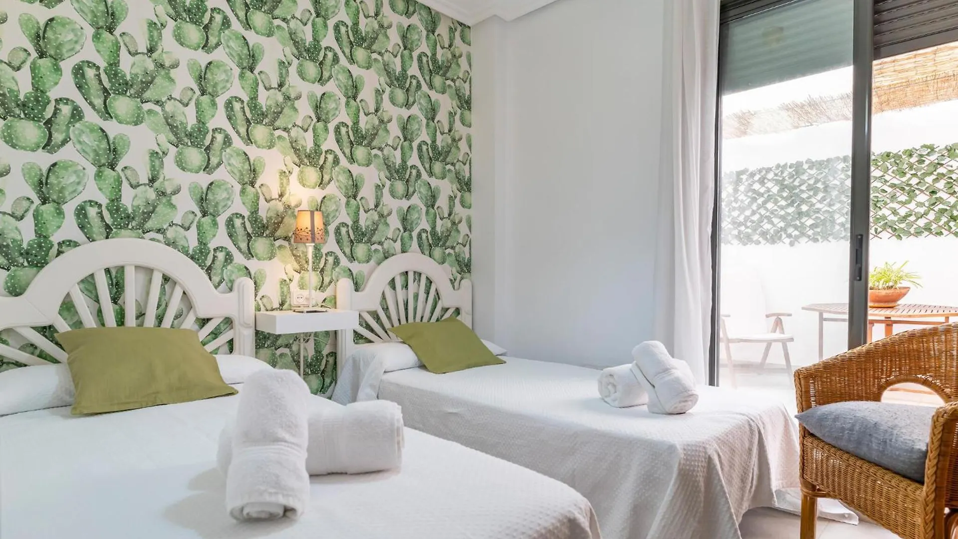 Apartamento Paseo Maritimo Almería İspanya